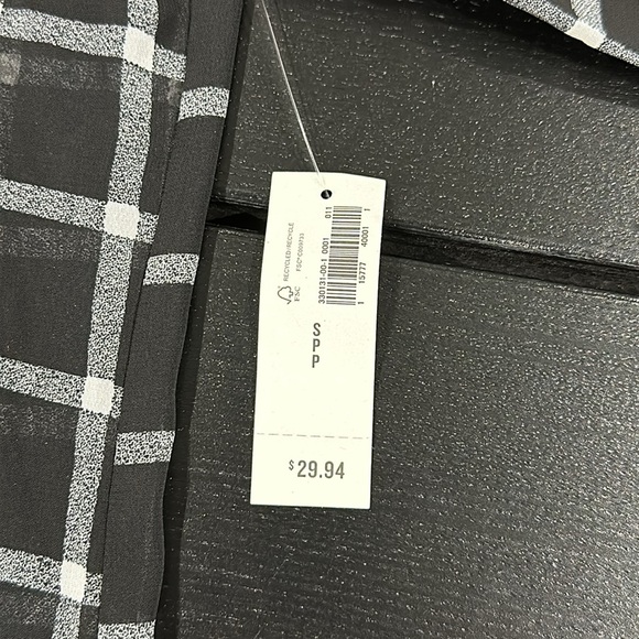 Old Navy Sheer Plaid Long Sleeve Button Up Collar Top - S - Picture 5 of 7